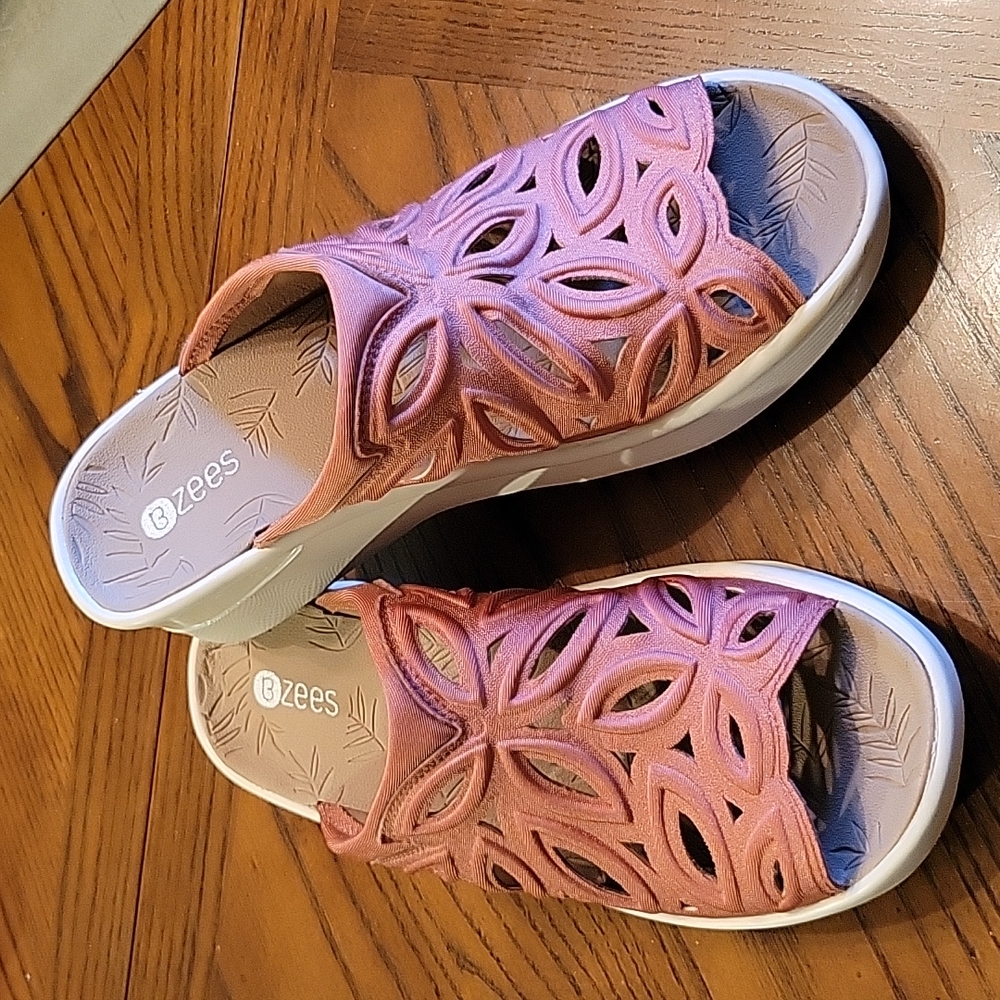 Bzees Coral Sandals